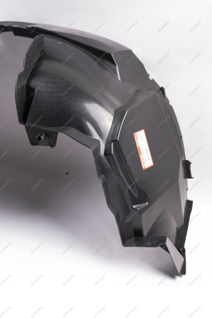 Подкрылок RENAULT DUSTER 17- перед.лев. Polcar