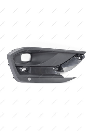 Облицовка ПТФ правая под парктроник LADA Vesta FL Lada