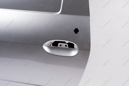 Дверь LADA Largus задняя левая (глухая) крашеная (без отв. под молдинг) 624 Серое плато Lada