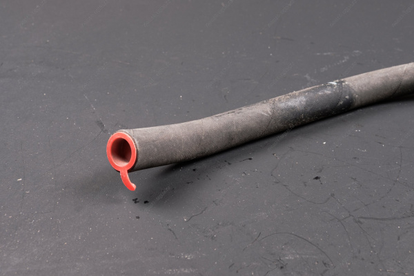 Шланг гидроусилителя руля от бачка к насосу LADA XRAY Lada