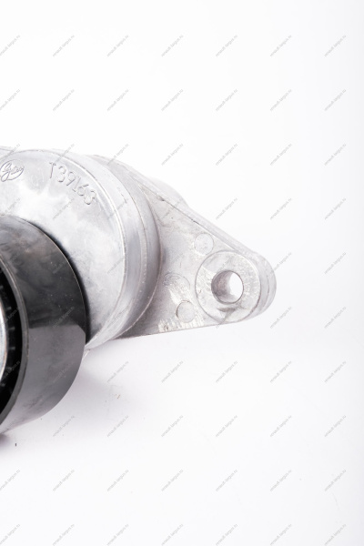 Ролик (25*D60) с натяжителем Lada Largus ремня доп. оборуд. с ГУР и кондиц. (GATES) Renault. Ролик (25*D60) с натяжителем Lada Largus ремня доп. оборуд. с ГУР и кондиц. (GATES) Renault.