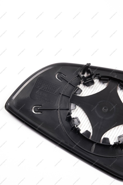 Зеркальный элемент Lada Largus FL с обогревом правый Lada