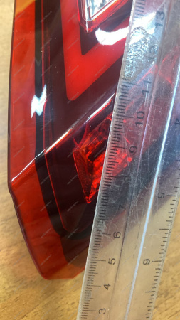 УЦЕНКА Фонарь задний внутренний правый светодиодный LADA Vesta FL внтутренний скол Россия