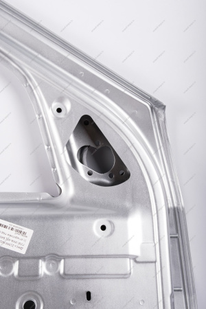 Дверь передняя левая LADA Largus/Лада Ларгус крашеная (с отв. под молдинг) 691 Платина (Серебристый Lada