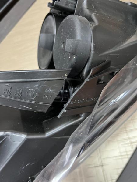 УЦЕНКА Фара правая 2 линзы RENAULT Logan 2014- ALRU.676512.128 лампа H7 Renault