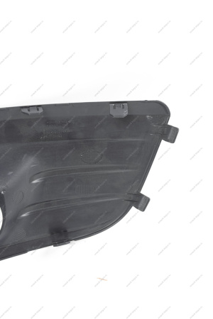 Облицовка противотуманных фар ПРАВАЯ (цвет СЕРЫЙ) LADA Largus/Largus Cross Lada