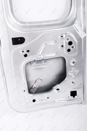 Дверь задка правая (под стекло) LADA Largus/Лада Ларгус крашеная 691 Платина (Серебристый) GAMMA