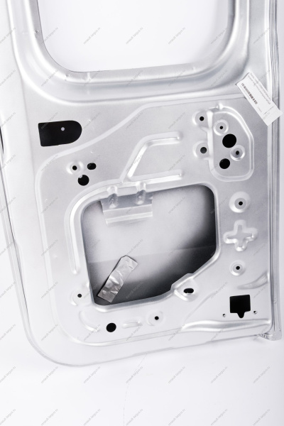 Дверь задка правая (под стекло) LADA Largus/Лада Ларгус крашеная 691 Платина (Серебристый) GAMMA