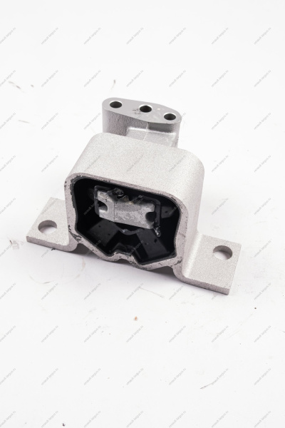 Опора Lada Vesta NG правая с кронштейном в сборе (двигат P4M,P4P + КПП вариатор) Lada