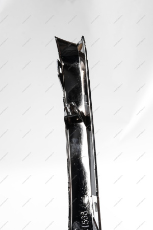 Молдинг LADA Vesta SW Cross FL переднего бампера нижний правый (хром Lada