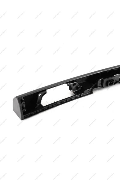 Накладка LADA Largus двери задка левая (пласт) 6001549301(без отв. под личинку) Lada