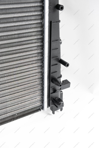 Радиатор охлаждения RENAULT Duster/Рено Дастер 2015- Renault