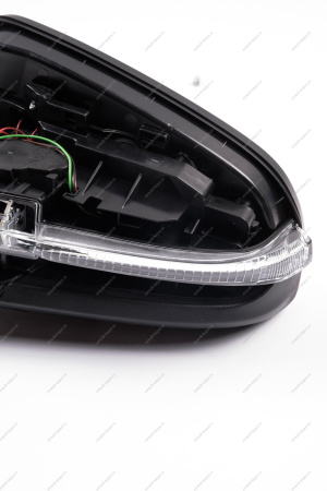 Зеркало наружное заднего вида левое (электропривод с повторителем)LADA Largus (FL) NEW (без накладки 8450108104) Lada