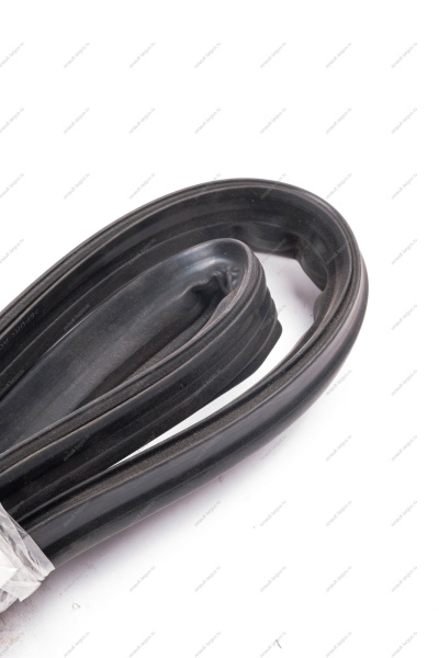 Уплотнитель LADA Vesta/Веста капота задний Lada