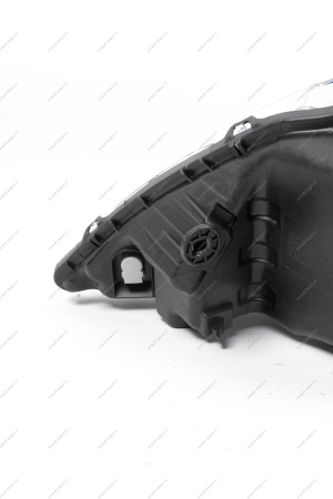 Фара правая RENAULT Logan 2010-/LADA Largus Renault