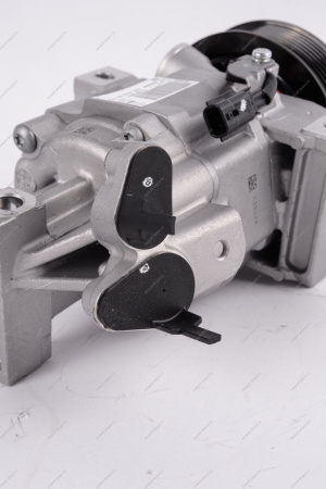 Компрессор LADA XRAY/Renault Logan II кондиционера двигат H4M Renault