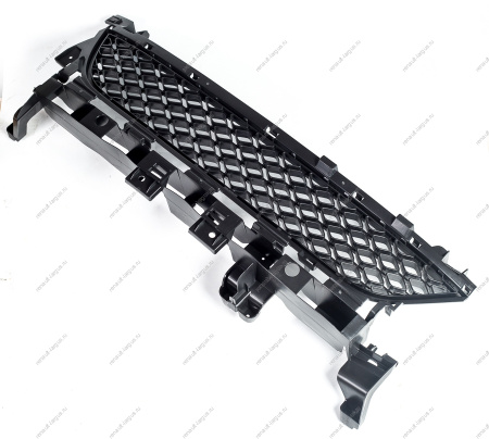 Решетка бампера нижняя RENAULT Sandero Stepway 2014- SAT