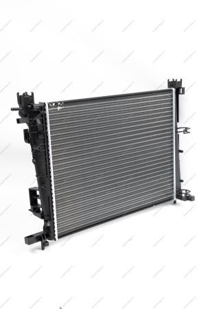 Радиатор охлаждения RENAULT Duster/Рено Дастер 2015- Renault