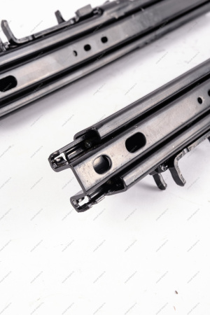 Комплект направляющих сидения правого(пассажира) LADA Largus Renault