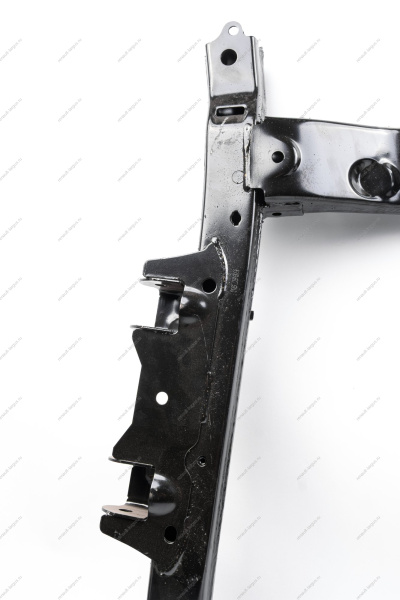 Подрамник LADA Largus двигателя K4M,K7M Lada