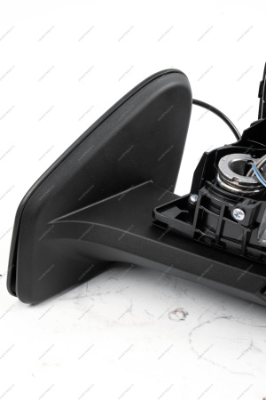 Зеркало наружное заднего вида левое с ручной регулировкой из салона (с повторителем) LADA Largus (FL) NEW (без накладки 8450108104) Lada