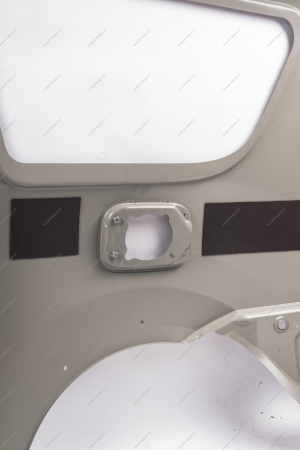 Боковина кузова задняя правая (заднее крыло + порог) (катафорезный грунт) LARGUS Cross Lada