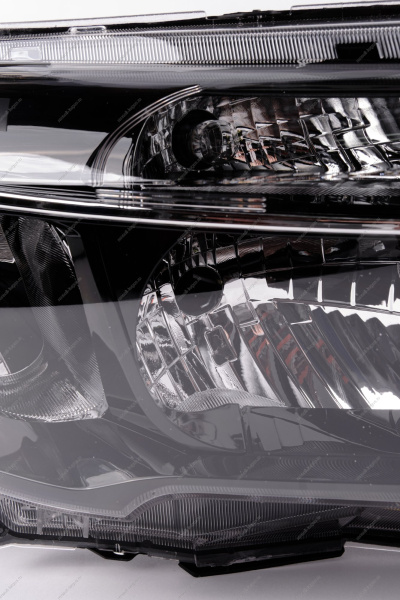 Фара LADA Vesta/Веста/SW/ SW Cross правая (с логотипом LADA) (качество оригинала) GAMMA