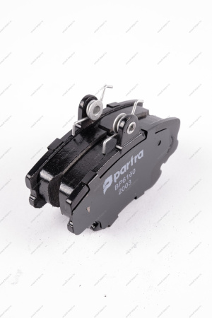 Колодки тормозные передние LADA Largus/Лада Ларгус 8 кл К-Т 1коробка (с усиками) с 4 шт. универсал PARTRA