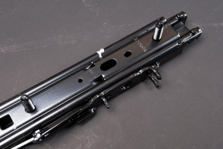 Салазки регулировки переднего сиденья LADA Largus Renault