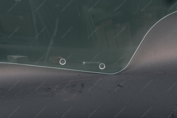 Стекло двери переднее правоеTinted (тонирован) LADA Largus (AGC) Lada