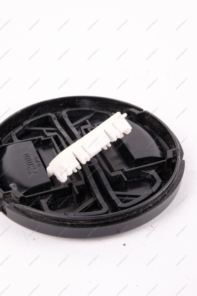 Держатель LADA Vesta облицовки сточного желоба крыши ( нужно по 7шт на одну сторону Lada