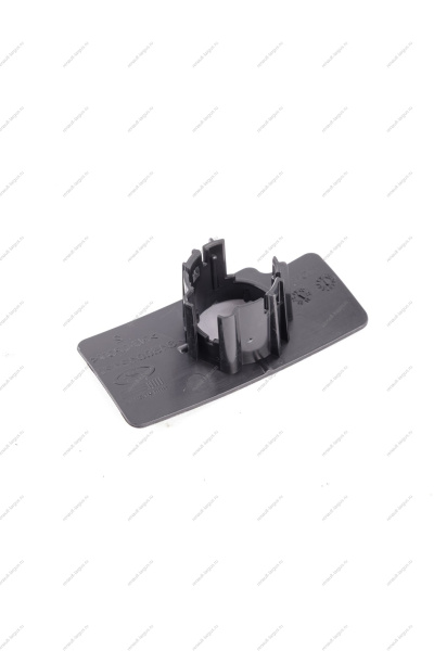 Держатель датчика системы парковки задний центральный правый LADA Vesta FL Lada