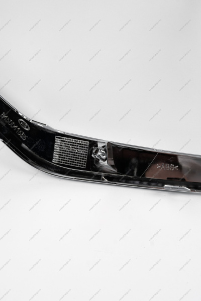 Молдинг переднего бампера нижний правый хром.LADA XRAY (СЭД) Lada