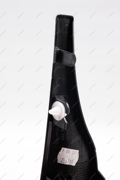 Заглушка решетки воздухозаборника левая RENAULT Logan/Рено Логан (уголок) (жабо) Renault