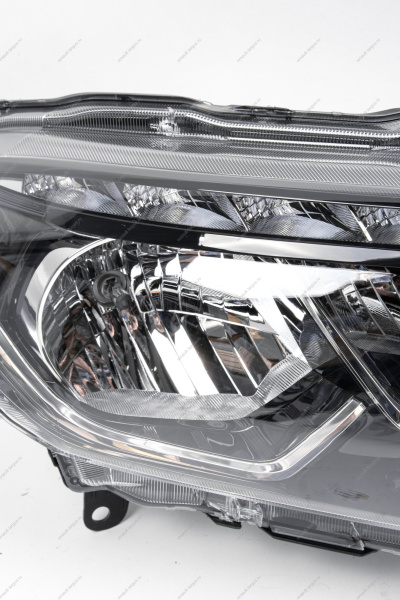 Фара LADA XRAY правая Lada