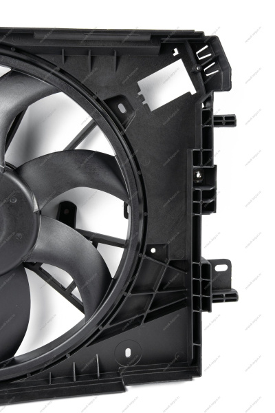 Вентилятор охлаждения с кожухом LADA Vesta/Веста/ XRay Gamma