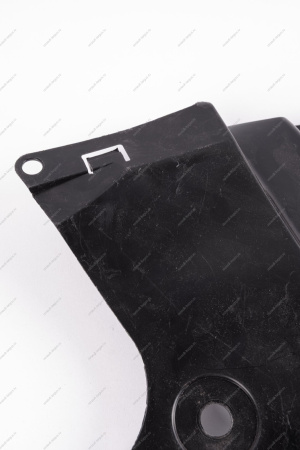 Защита переднего бампера LADA Largus/Лада Ларгус правая Рысь