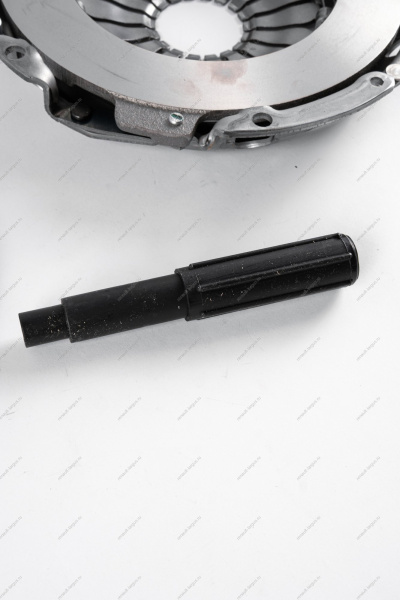 Комплект сцепления без подшипника для а/м Lada Largus / Xray / Iskra с дв.11182/21129 d=215мм (Автоприбор) ORIGINAL Lada