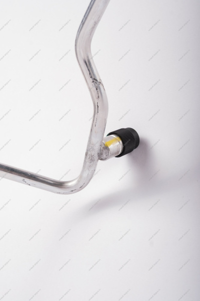 Трубопровод конденсатора (с датчиком 921366801R) (задний) LADA XRAY/Largus FL Lada