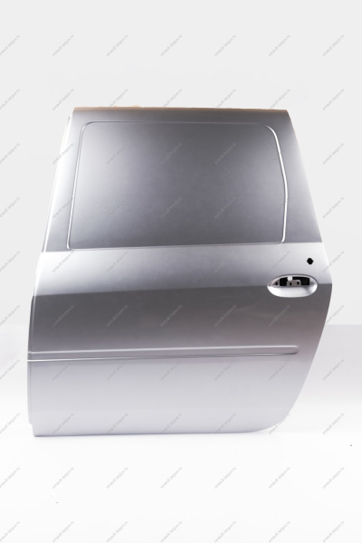 Дверь LADA Largus задняя левая (глухая) крашеная (без отв. под молдинг) 624 Серое плато Lada