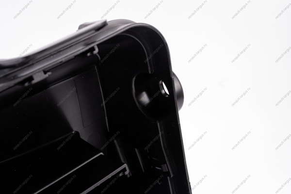 Корпус LADA Vesta монтажного блока моторного отсека Renault