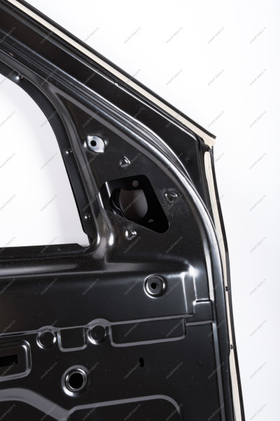 Дверь передняя левая (без отв. под молдинг) LADA Largus/RENAULT Logan 04-13 GAMMA