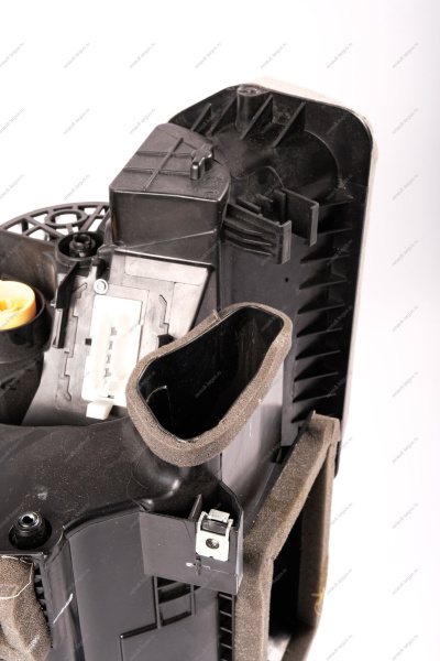 Модуль отопления, вентиляции и кондиционирования с рециркуляцией, с механическим (тросовым) приводом управления COMFORT Lada Vesta NG ( VALEO) Lada