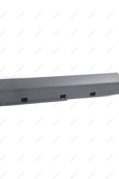 Облицовка порога левая ( с клипсами) 8450091453 LARGUS Cross Lada