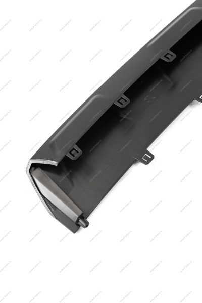 Накладка переднего бампера нижняя (не окрашенная) Lada Vesta SW Cross Lada