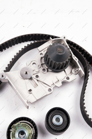 Ремень ГРМ + 2 ролика+ водяной насос двигат. K4M 16кл 105л.с. Lada Largus . Gates