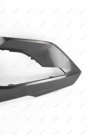 Накладка переднего бампера левая с отверстием под датчик слепой зоны под покраску LADA Vesta SW Cross FL Lada