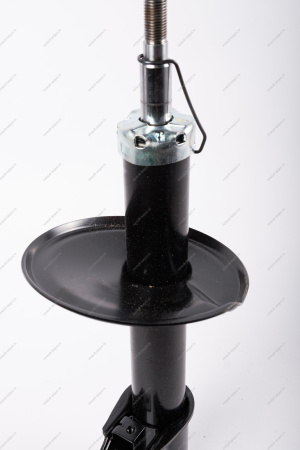 Амортизатор газовый LADA Largus передний подвески для универсала KYB 1шт