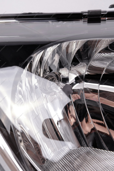 Фара правая (лампа H7) LADA Largus (FL) NEW ORIGINAL Lada