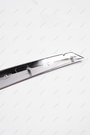 Молдинг решетки радиатора верхний под покраску LADA Largus ( Полад г Тольятти) Lada